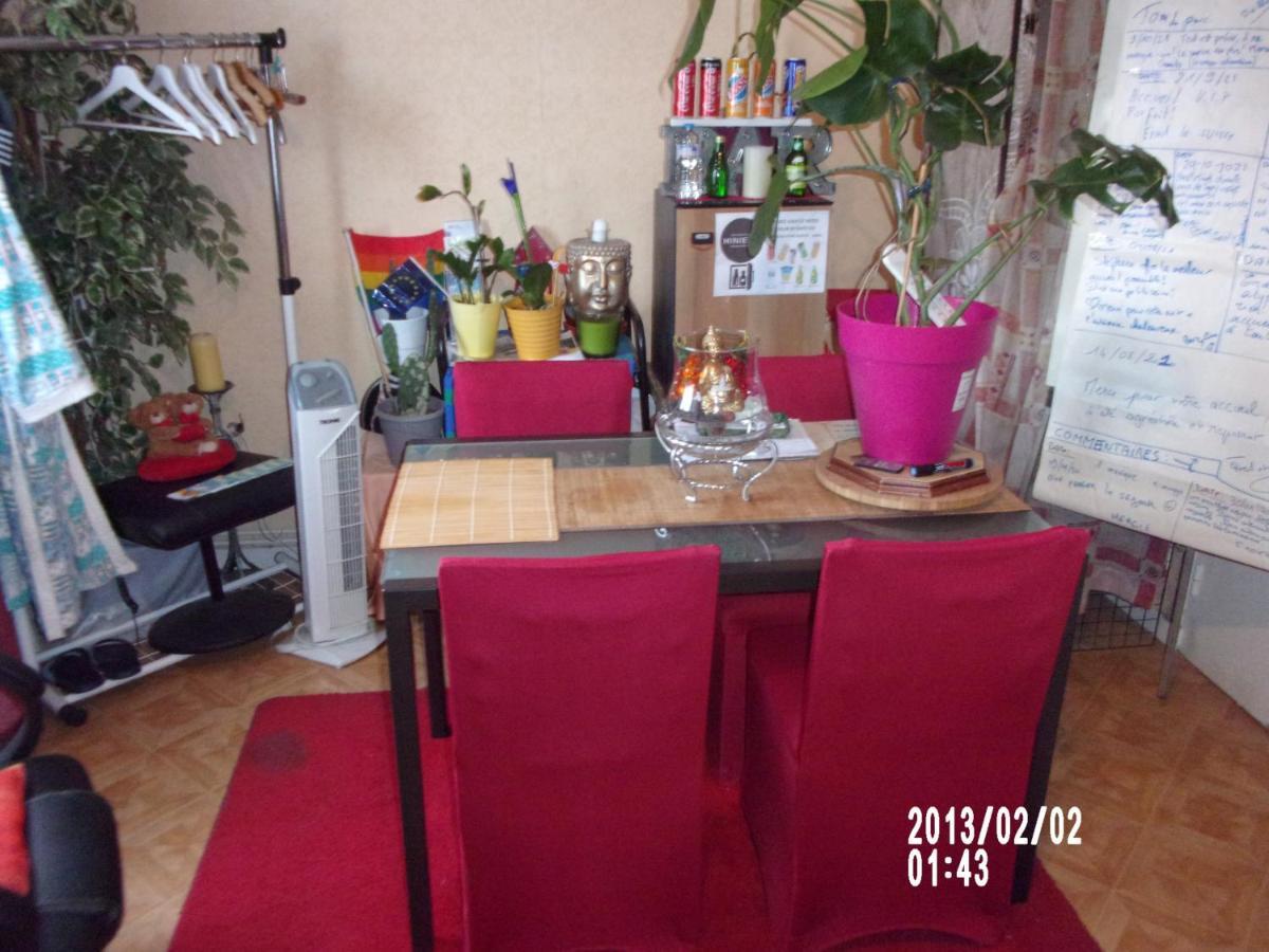 Une Halte Sur Valence Apartamento Valence  Exterior foto